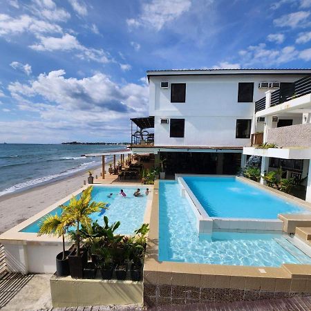 Miami Heat Beach Resort Morong  Esterno foto